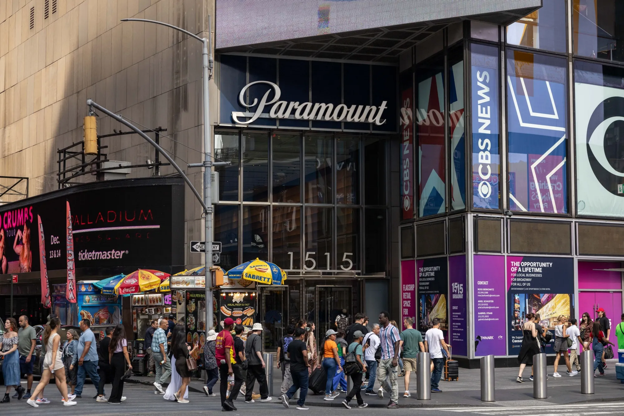 Paramount Lays Off Hundreds Amid Industry Downturn and Skydance Merger Push