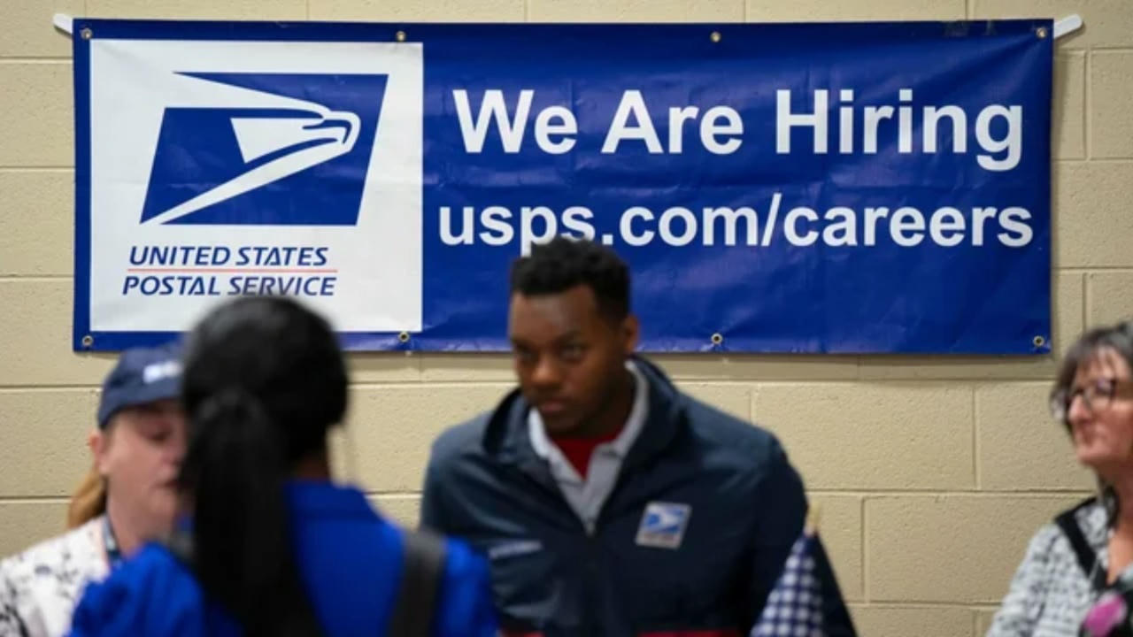 U.S. Job Growth Beats Forecasts in May as Wages Rise and Tariff Fears Loom